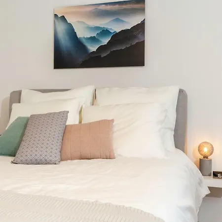 アパート New Designer In Centre 38b